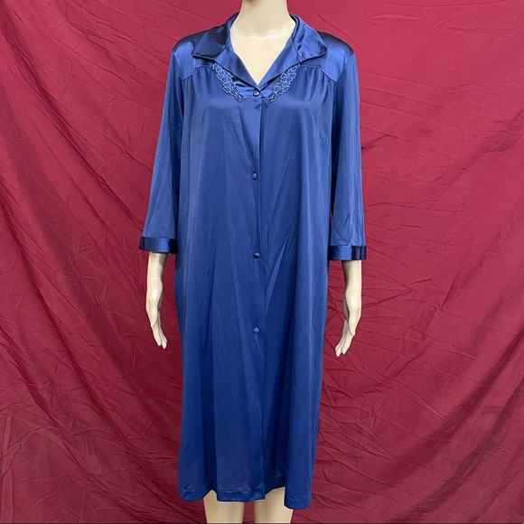 Vintage 1970’s Vanity Fair Navy applique house coat robe with pocket size medium - Picture 2 of 10